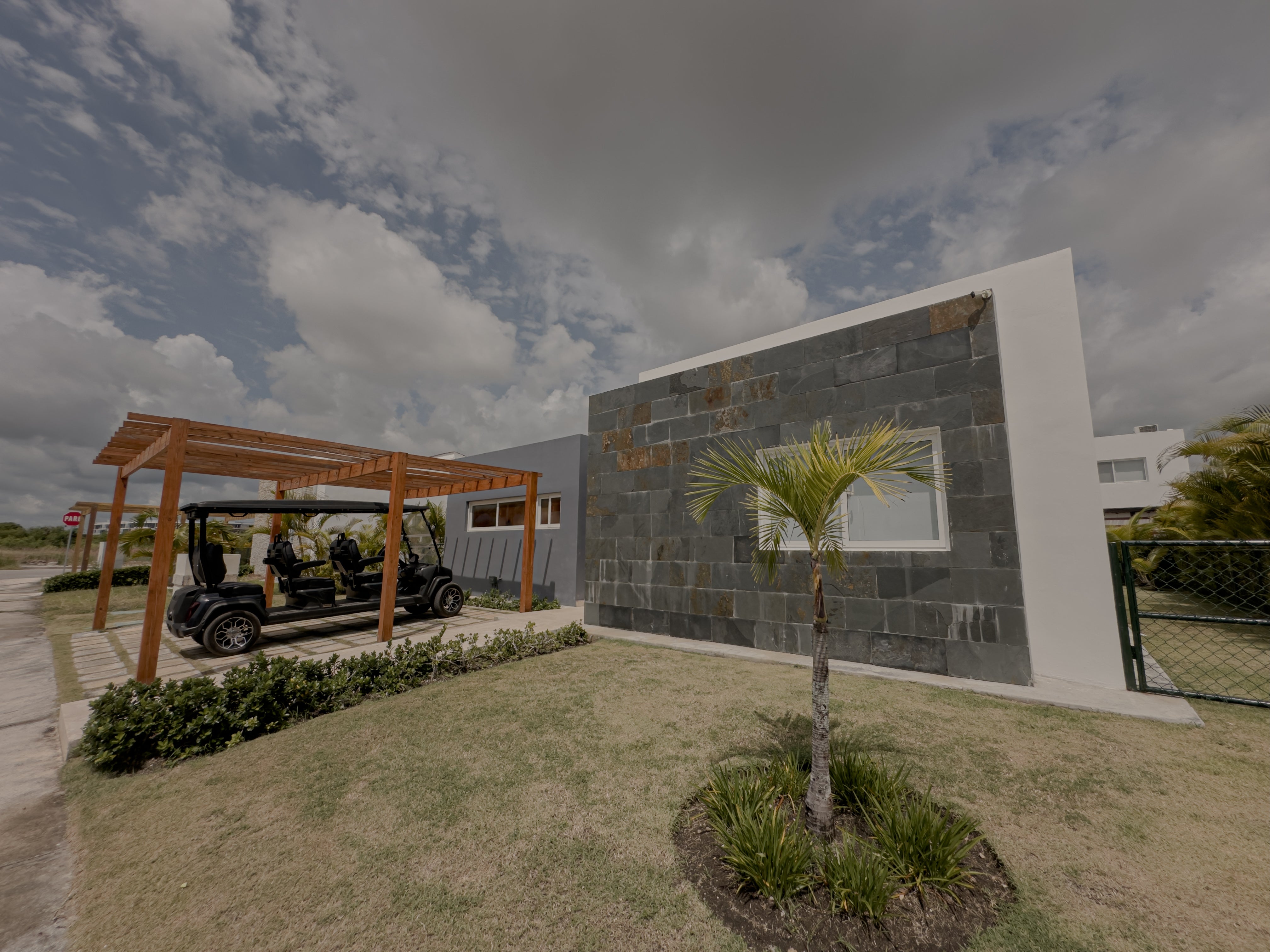 Oasis del Lago V18-1