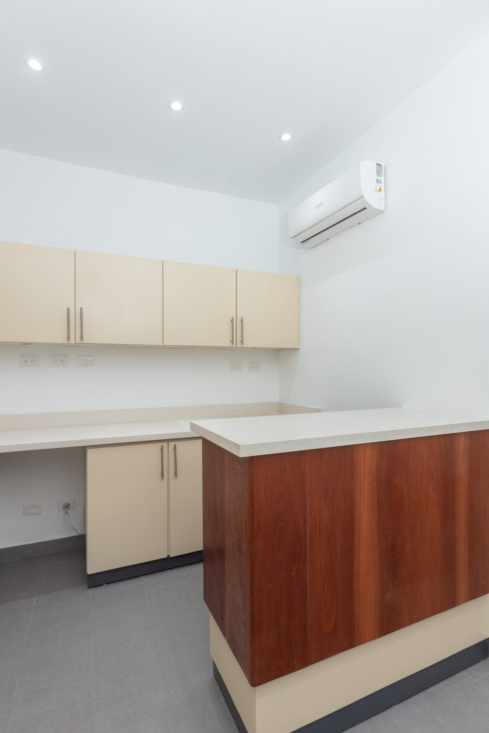 VBC Third Floor V1-18